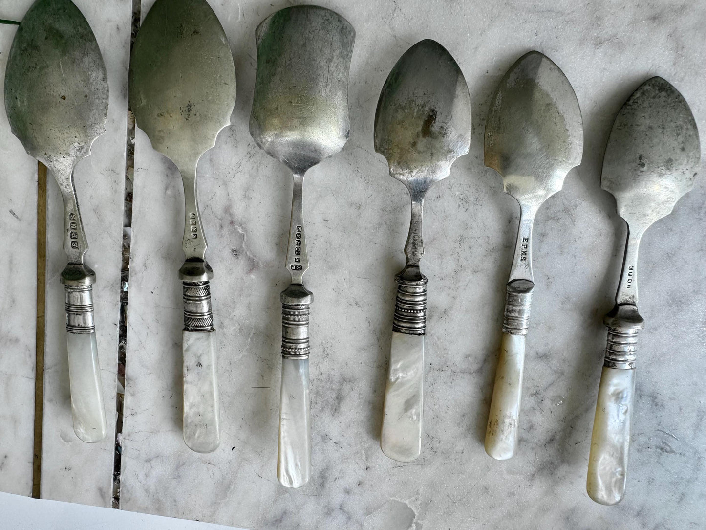 Set of Six Antique English Silver-Plated and Sterling Silver Dessert Spoons with Mother-of-Pearl Handles, Timeless Tableware