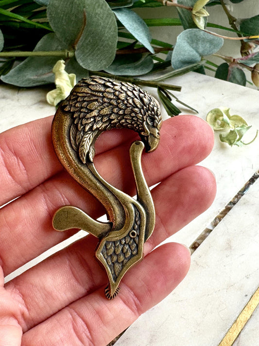 Solid Ornate Brass Eagle-Head Hook Clasp – Decorative Fastener for Belts, Bags, and Leathercraft