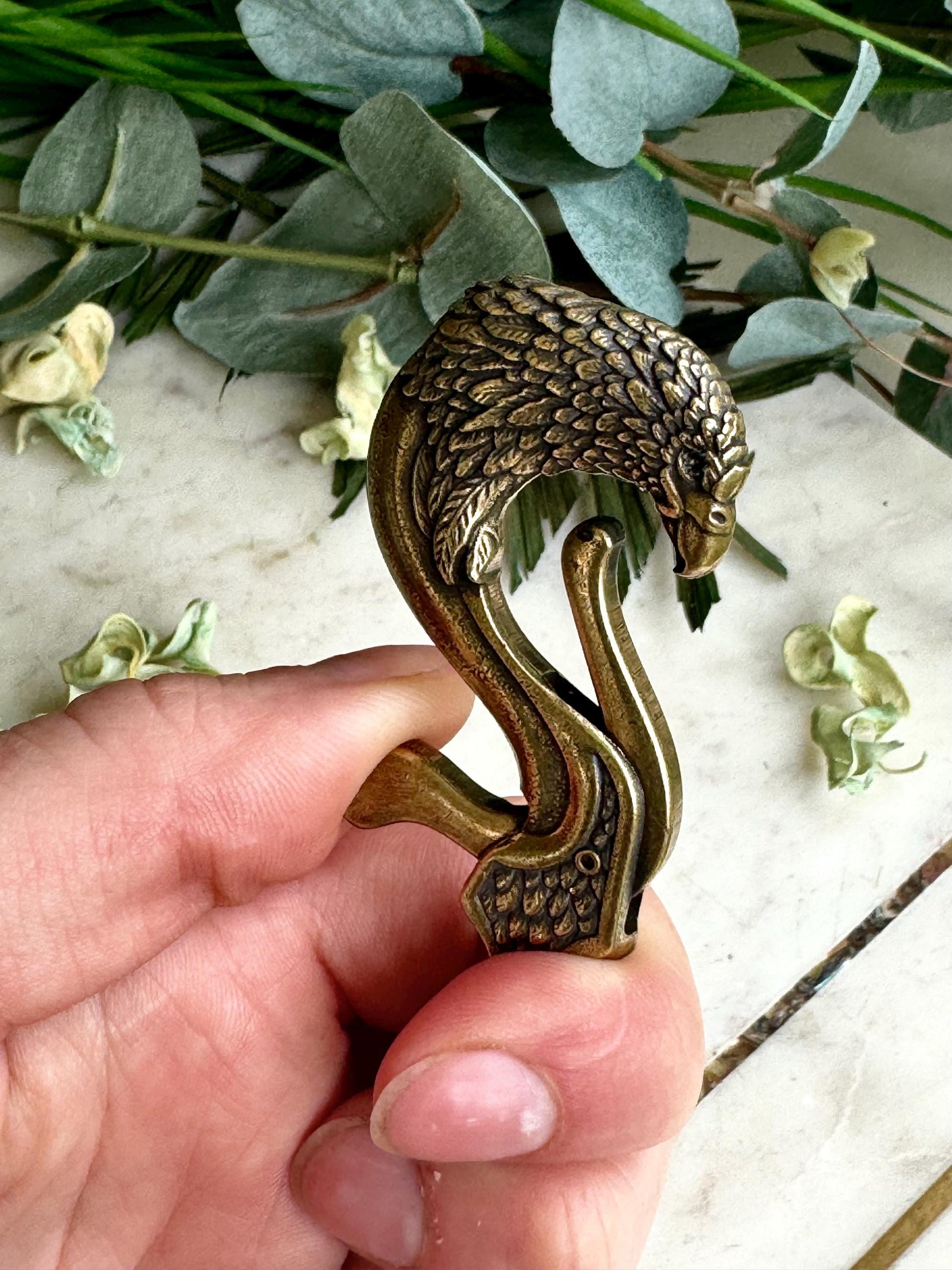 Solid Ornate Brass Eagle-Head Hook Clasp – Decorative Fastener for Belts, Bags, and Leathercraft