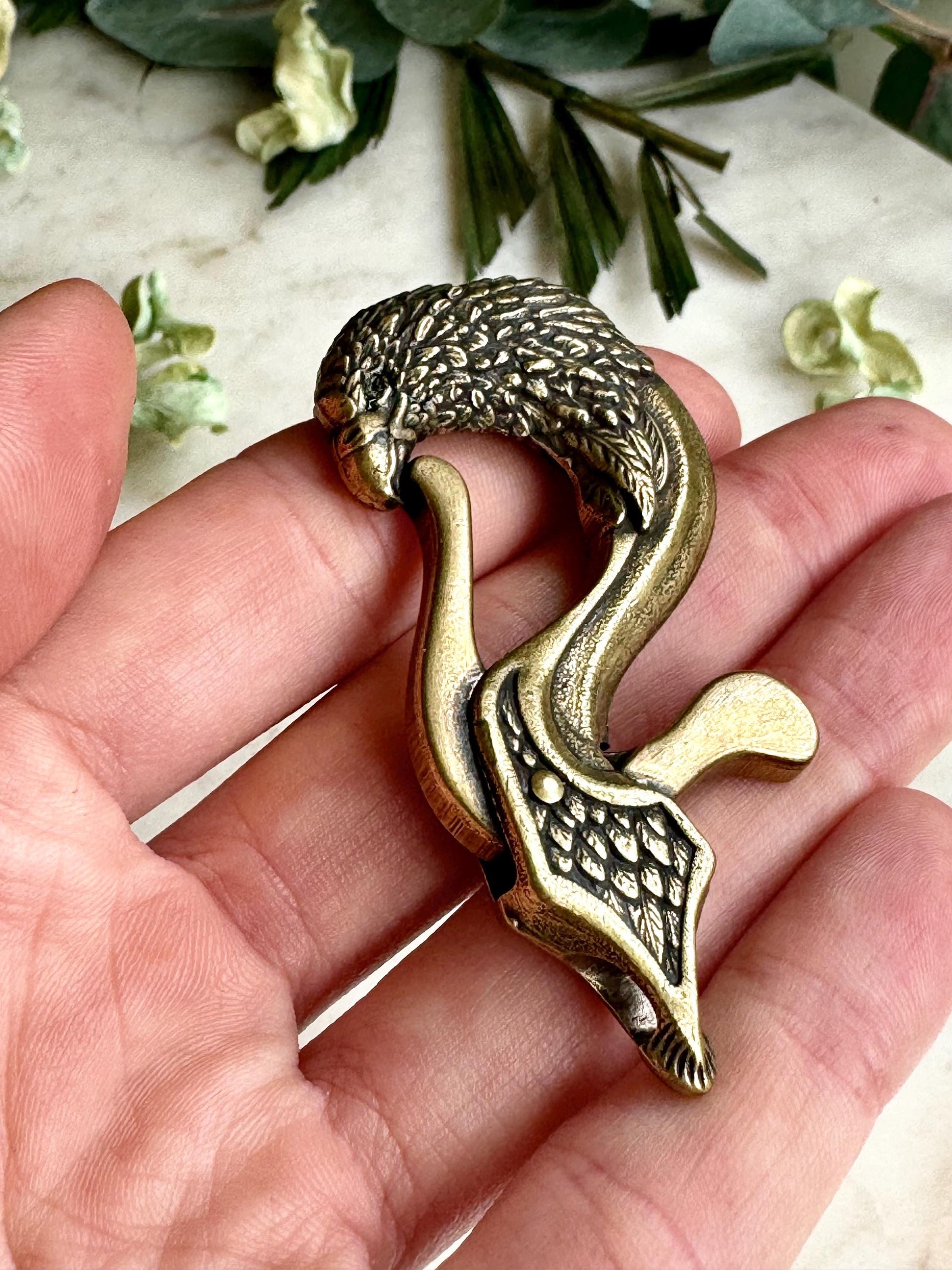 Solid Ornate Brass Eagle-Head Hook Clasp – Decorative Fastener for Belts, Bags, and Leathercraft