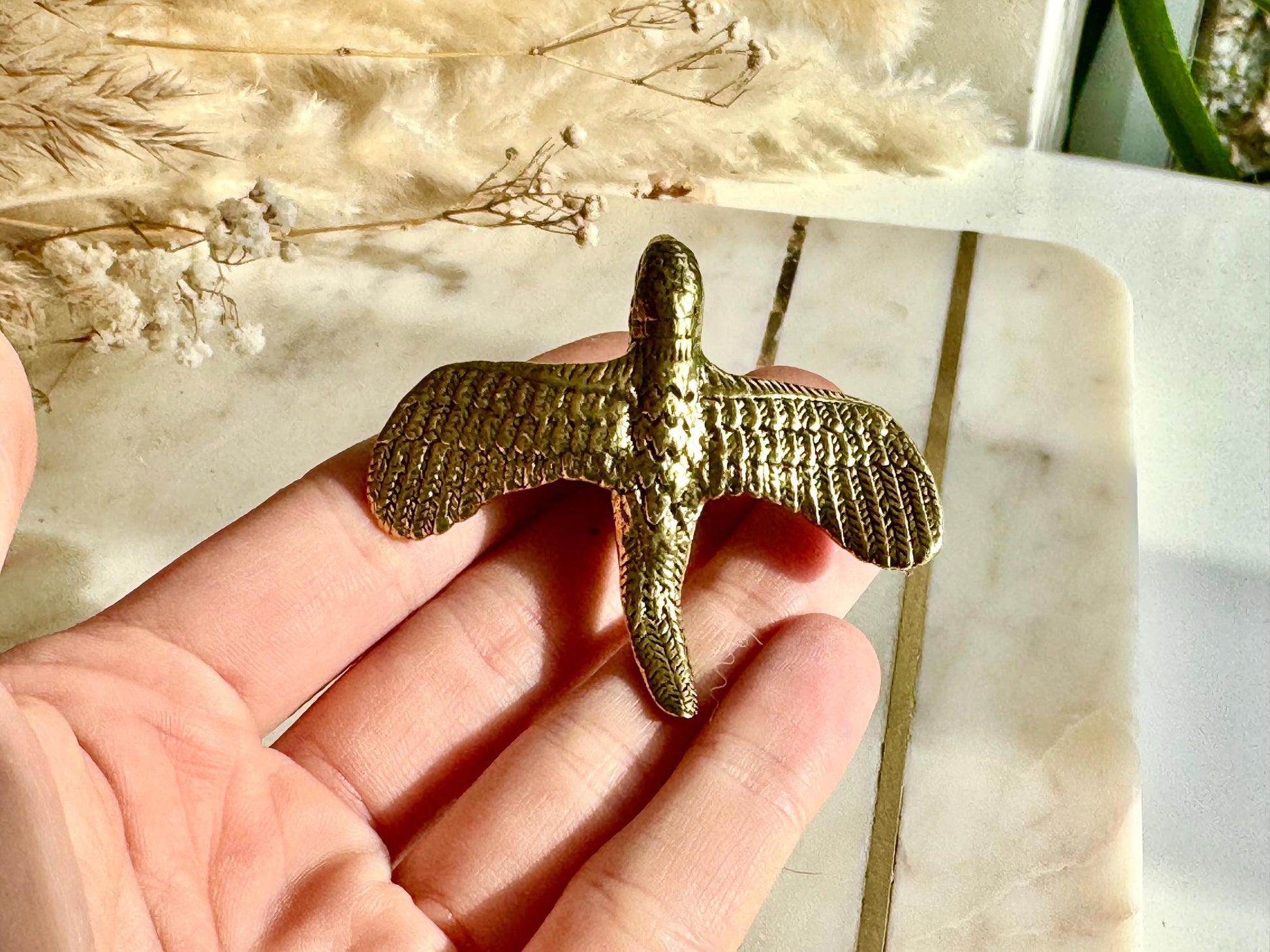 Solid brass parrot figurine, lifelike flying macaw sculpture, exotic bird ornament, detailed brass tropical decor