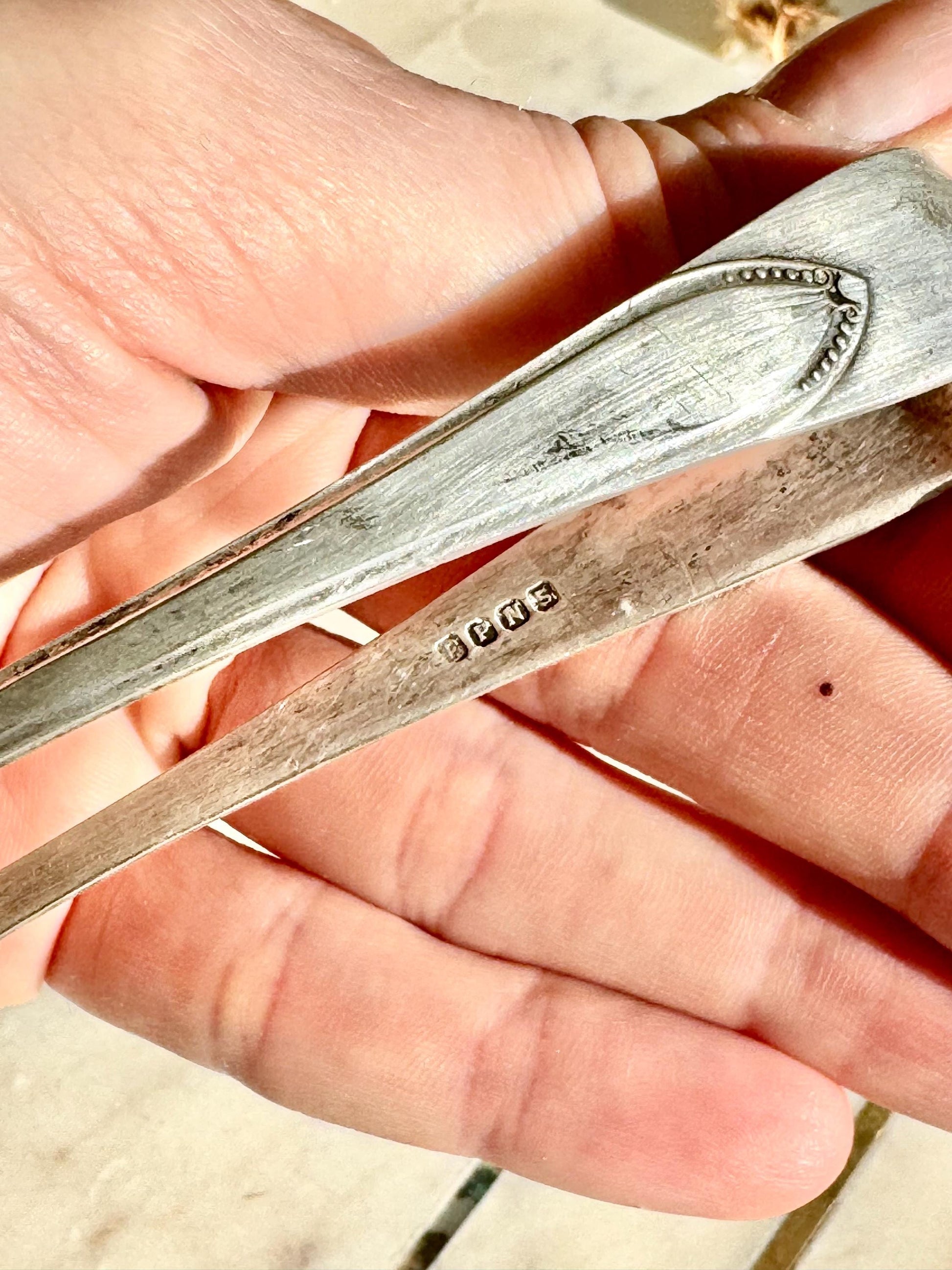 Vintage Silver-Plated Sugar Tongs with Elegant Engraved Detail, Afternoon Tea Accessory, EPNS Silverware