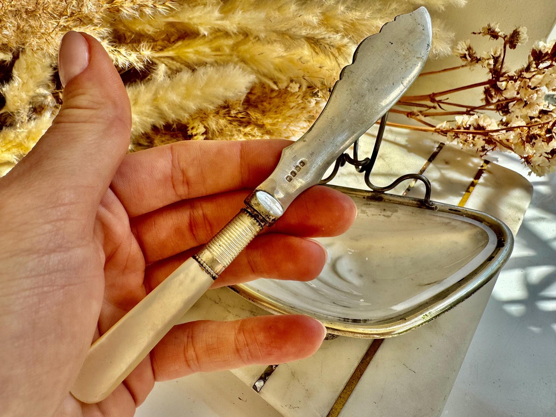 Antique English Silver Plated Fish Serving Set – Shell Shaped Dish with Frosted Glass Insert and Hallmarked Butter Knife with Mother-of-Pear