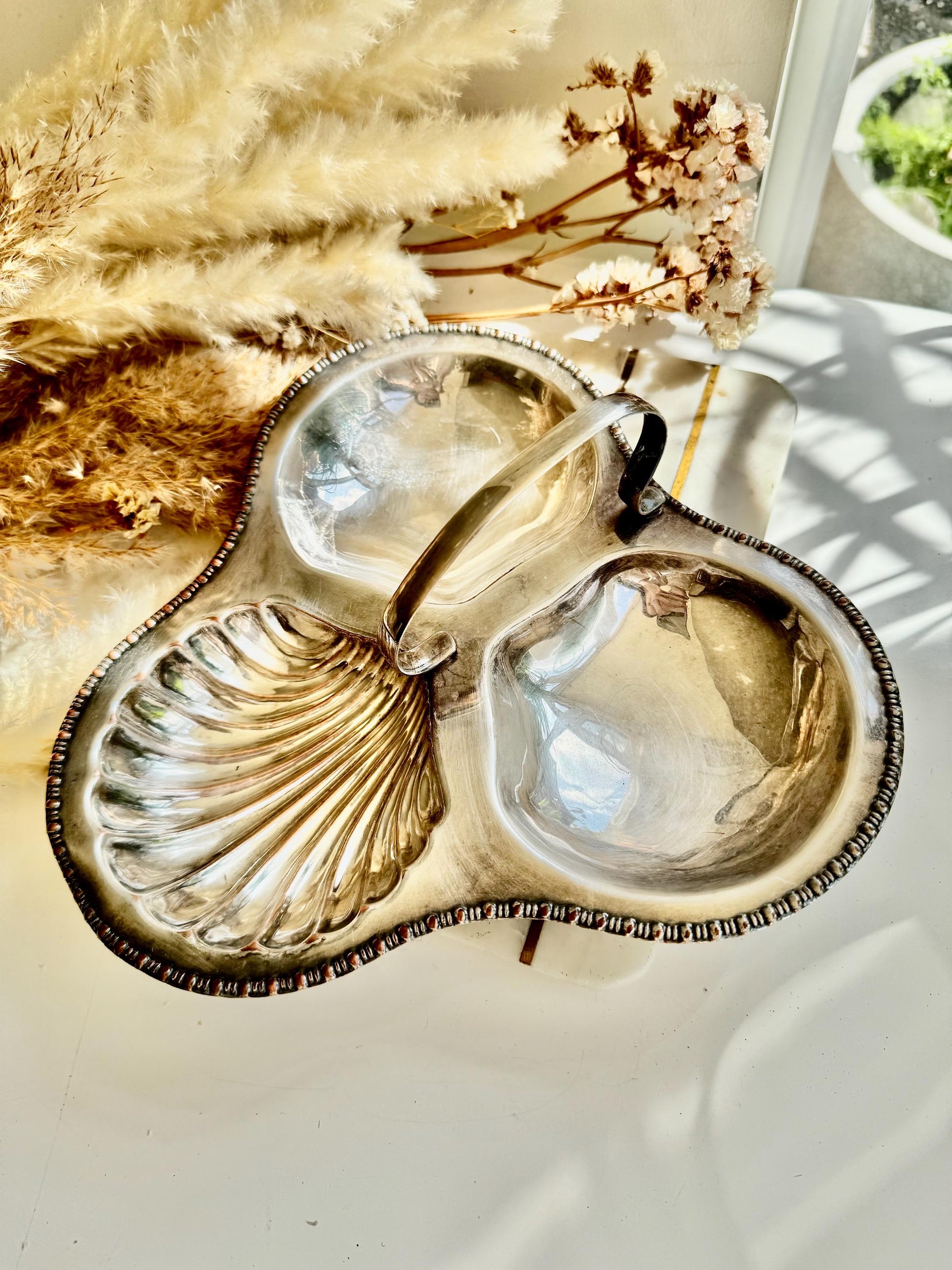 Vintage English Silver-Plated Shell Dish by Yeoman – Triple Section Serving Tray – Made in England – Ornate Coastal Design – Silver on Coppe