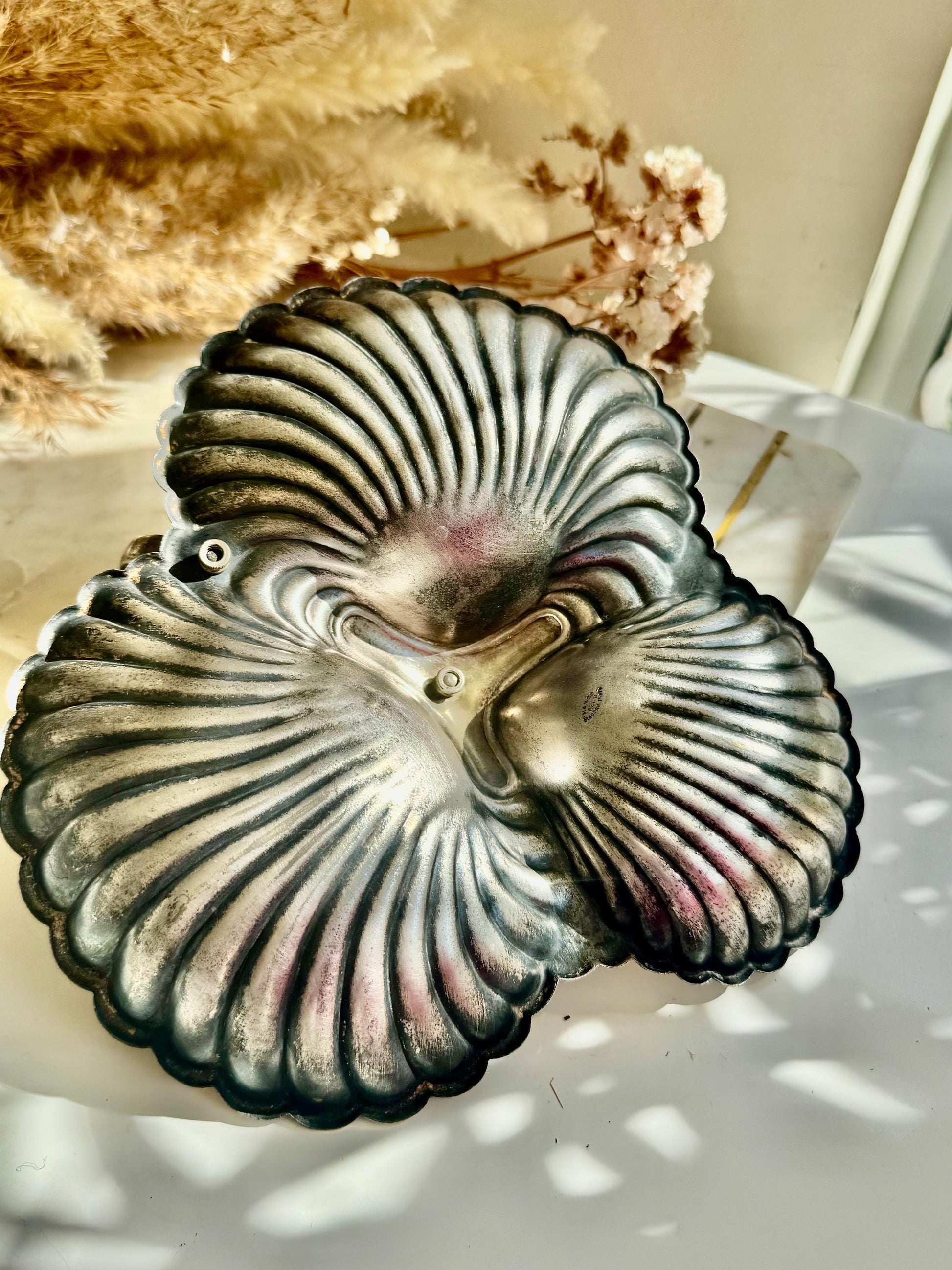 Vintage English Shell-Shaped Triple Serving Dish by Manco Electroplated Silver with Handle Clam Shell Divided Tray Elegant Ocean-Inspired