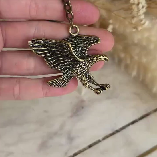 Solid Brass Soaring Eagle Keychain – Bold Patriotic Bird Charm for Men’s Accessories or Bag Accent