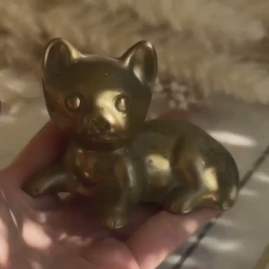 Solid Brass Kitten Figurine – Playful Vintage- Cat Sculpture, Small Brass Cat Paperweight