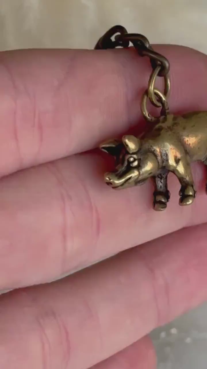 Little piglet fine workmanship solid brass keyring, lost wax pig trinket, pig figurine, cute little animal sculpture