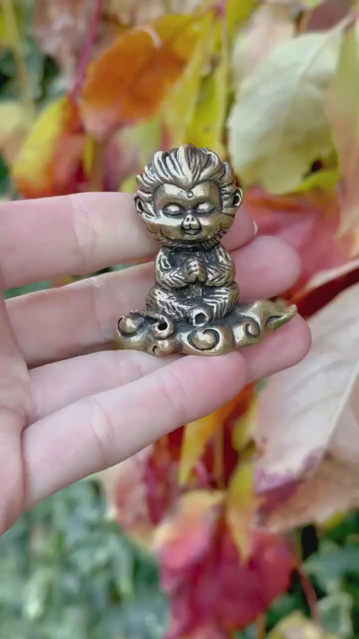 Spiritual Monkey brass statuette, macaque figurine, Metal Monkey Teacher spiritual mentor Figurine, Buddhist monk Medatating miniature