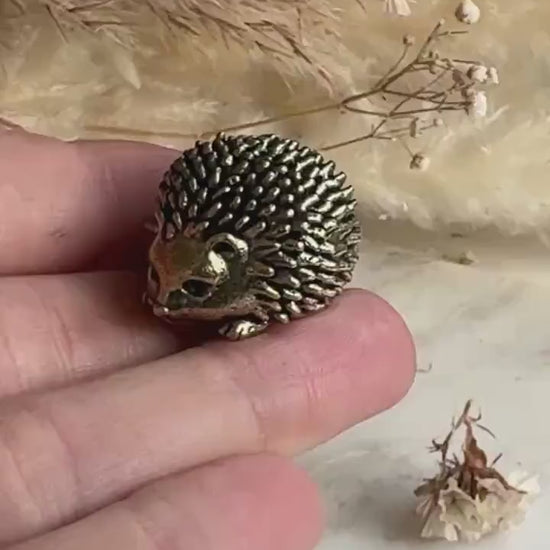 Cute Hedgehog miniature, solid brass hedgehog figurine, Forest animal, Little hedgehog statuette