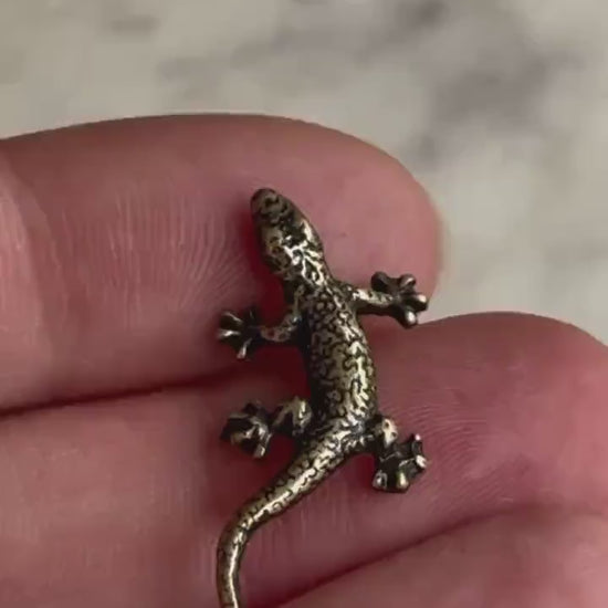 Tiny Solid Brass fine Lizard figurine , lizard lover gifts, reptile lover gifts, gecko trinket, newt statuette