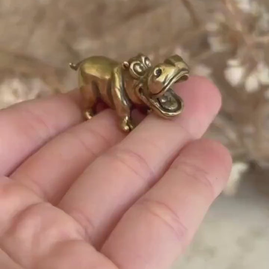 Solid brass Smilling hippo figurine, charming hippopotamus sculpture, safari wildlife, zoo-themed nursery decoration, whimsical adornment