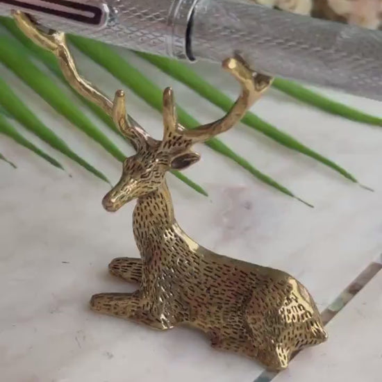 Unique style pen rest, solid brass deer statuette, metal fountain pen rest, Creative Brush holder, Luxury desk accessories, Christmas gift