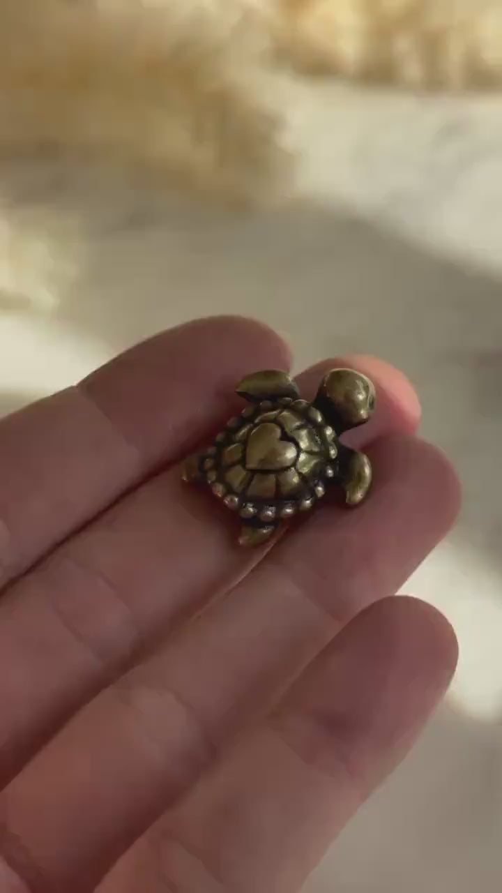 Tiny Love Turtle figurine, Fine solid brass ornament, Turtle with a heart ornament, adorable sea creature gift, tortoise metal ornament
