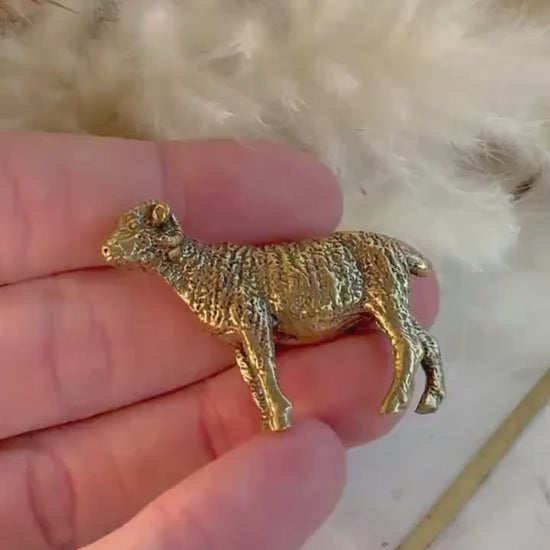 Solid brass sheep sculpture, Farm animal figurine, ram ornament, lamb Figure Statue