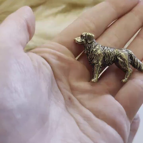 Golden retriever fine workmanship solid brass figurine traditional dog statue