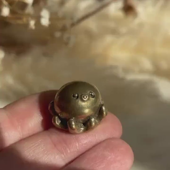 Cute Baby octopus, Solid Brass Octopus, calamari Miniature Figurine, Sea animals ornament, Home Decor, Collectible miniature, sea lover Gift
