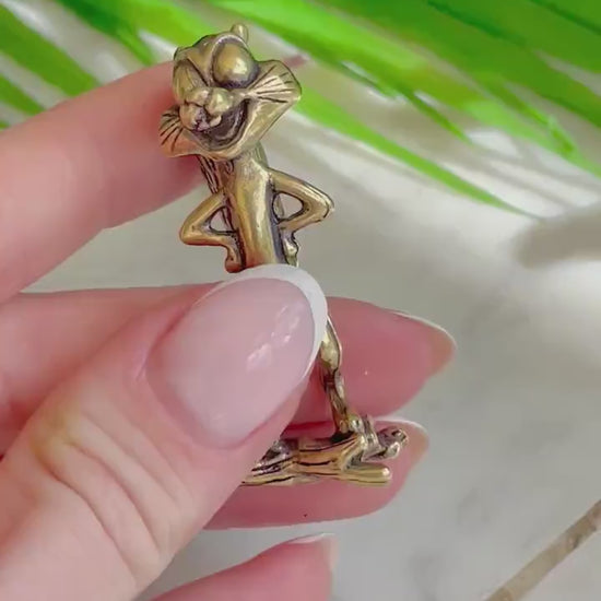 Funny little squirrel metal figurine, Funny squirrel solid brass ornament, cute chipmunk desktop decor