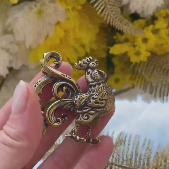 Beautiful brass figurine Cockerel, Rooster miniature, Chicken decorative small figurine, Brass Collectibles, Country Decor, Brass Rooster